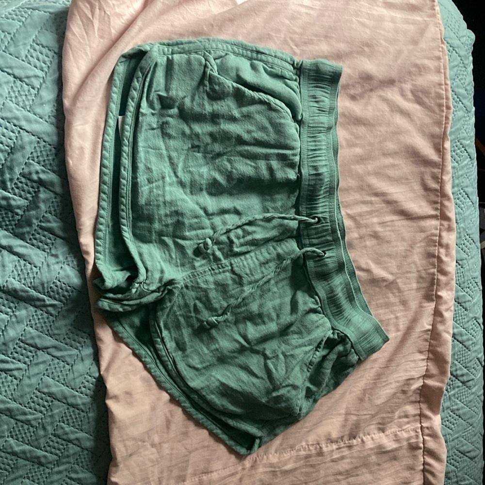 SO shorts juniors size L